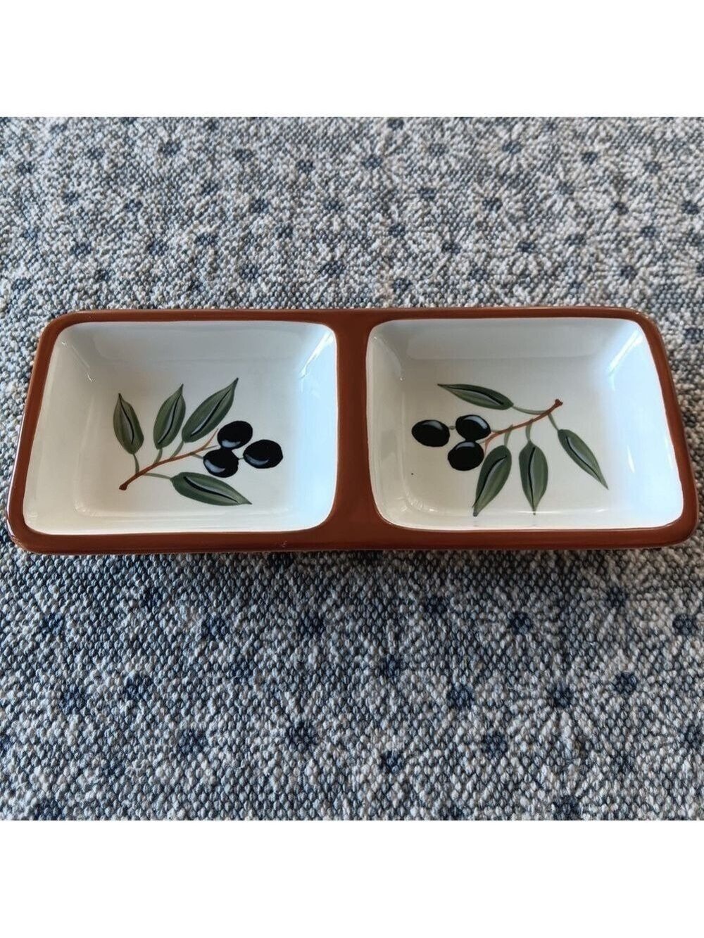 Inspirado StoneLite Clay Divided Olive Printed Serving Dish